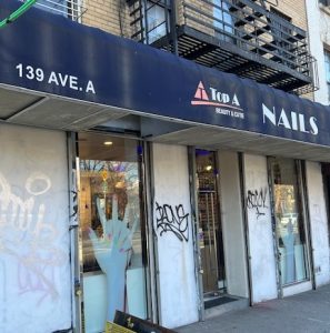 Top A Nails