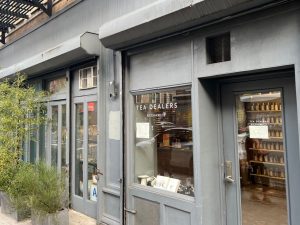 Tea Dealers & Ceramics